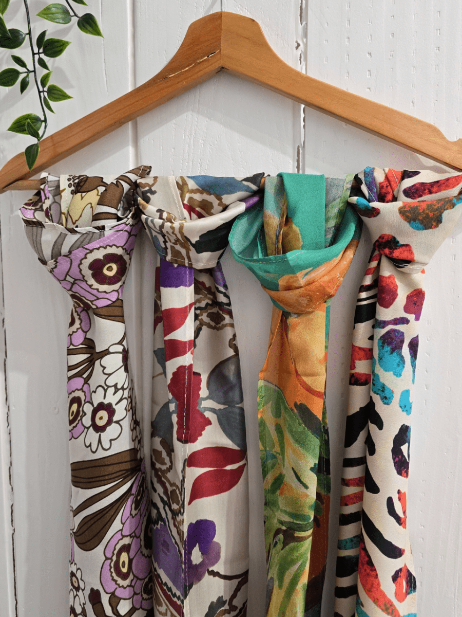 Foulard cravate en viscose – Love By MD